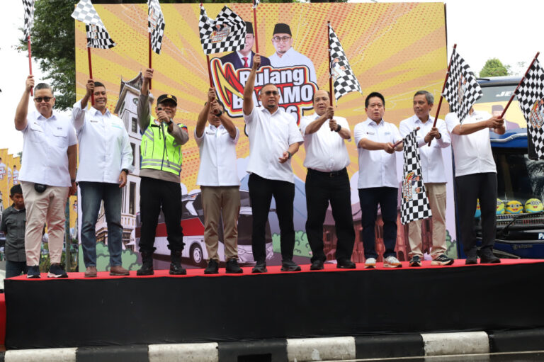 Andre Rosiade Lepas 100 Bus Mudik Gratis Pulang Basamo 2026 untuk Perantau Minang