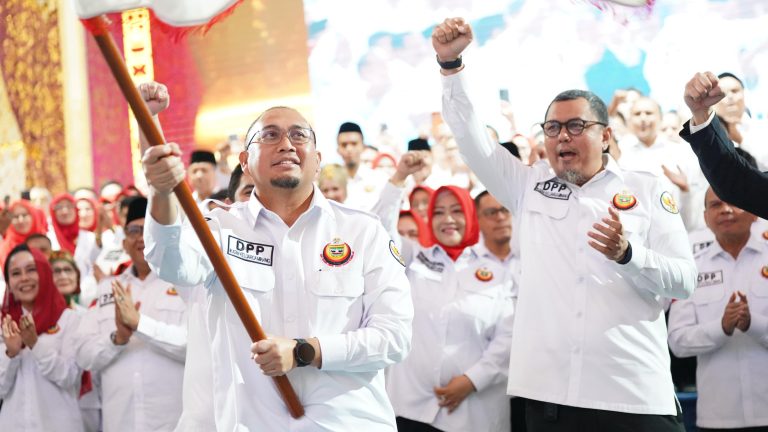 Andre Rosiade Kukuhkan DPP IKM 2025–2030, Serukan Kolaborasi Perantau Minang